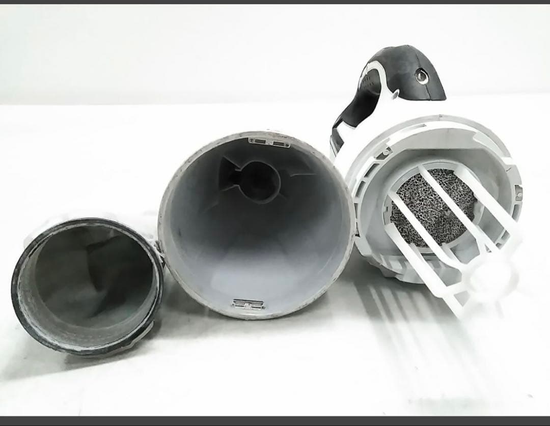 Makita 18V 掃除機 CL181FD充電式クリーナ 本体のみ￼
