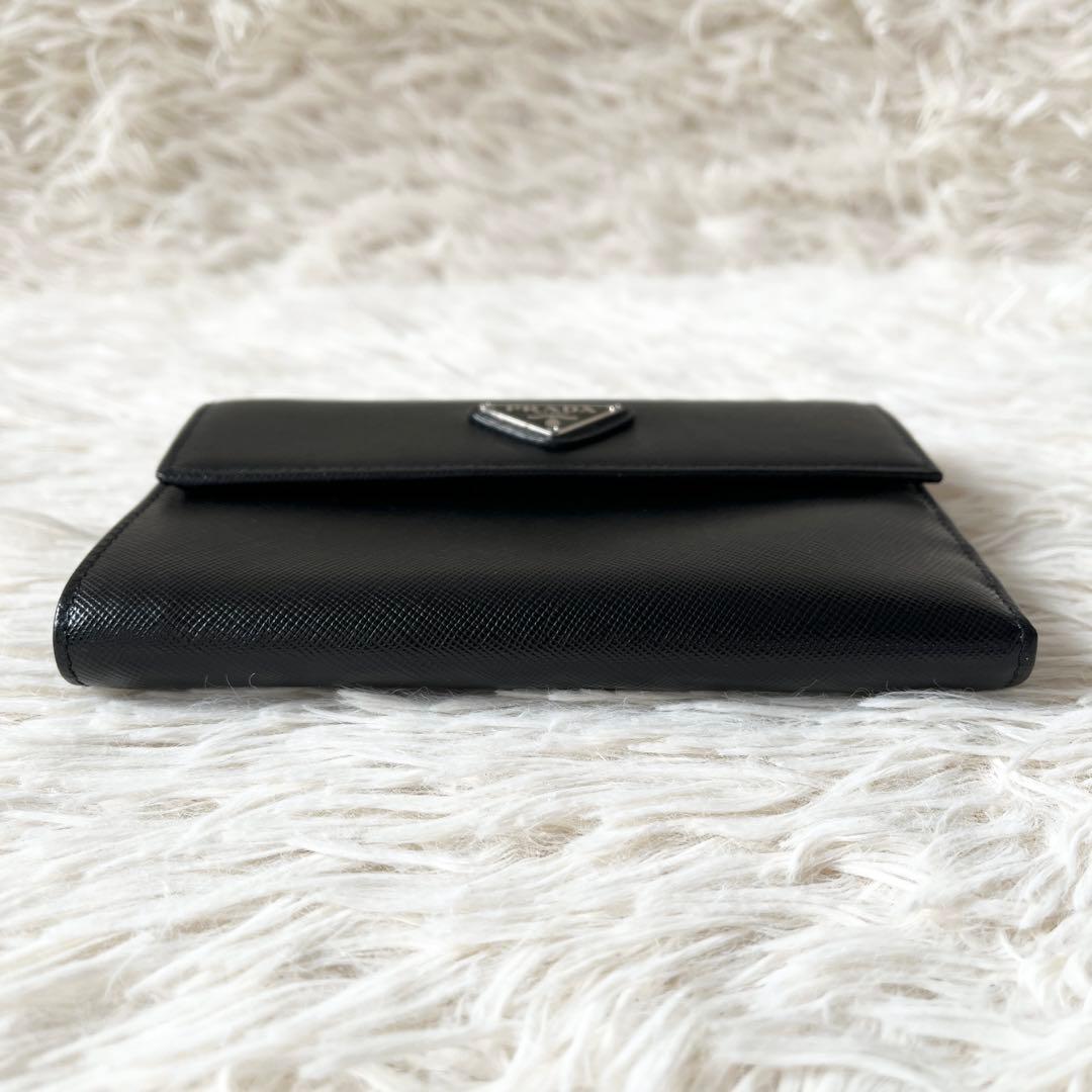 新品未使用✨　PRADA　サフィアーノトライアングル　三つ折り財布 M510A