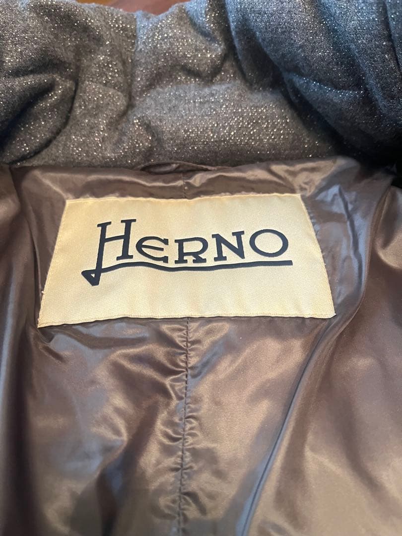 HERNO コート　サイズ44　IN-TECH