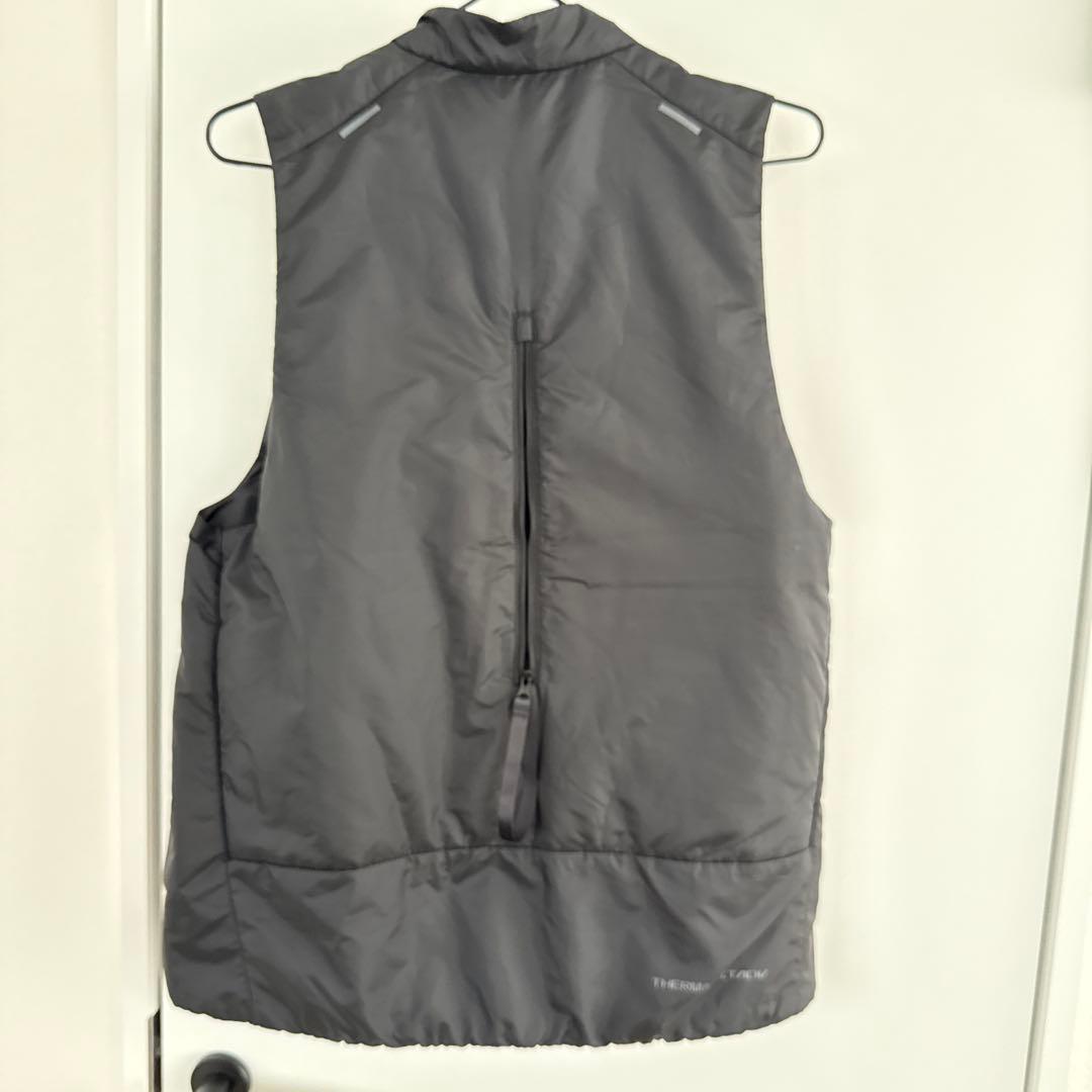 Nike Therma-FIT ダウンベスト ブラック　Mサイズ