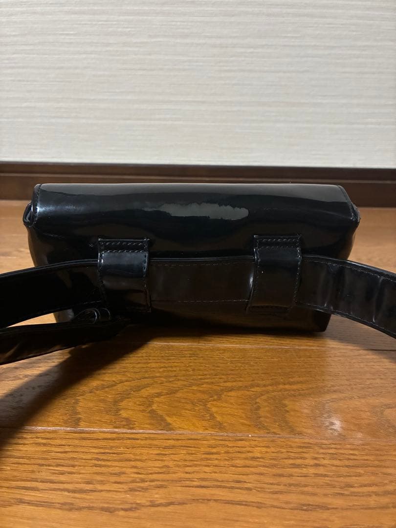 車*様 CHANEL シャネル ノベルティ エナメル ウエストポーチ バッグ ブ