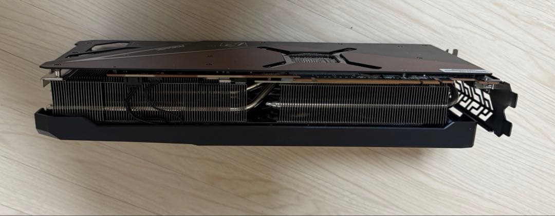 グラフィックボード・グラボ・ビデオカード Radeon RX 7900 XTX PhantomGaming 24GB OC