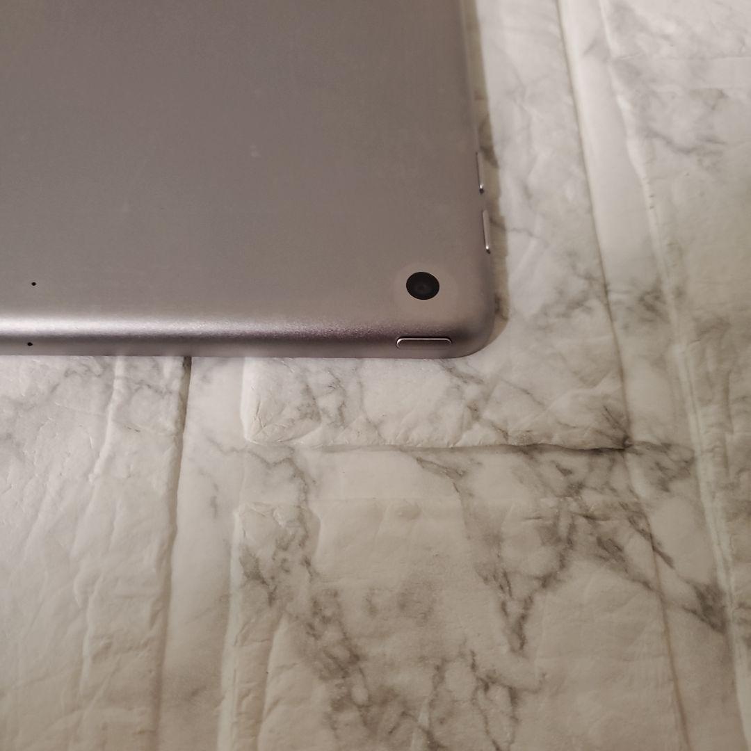 122 iPad 6世代 128GB Wi-Fi スペースグレイ