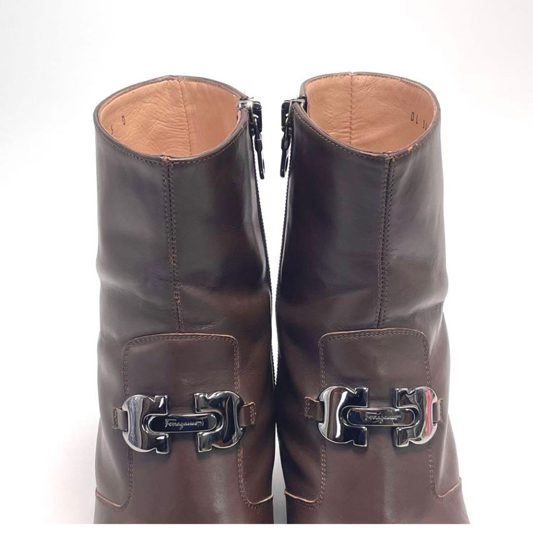 セール価格 Ferragamo フェラガモ ガンチーニ ショートブーツ