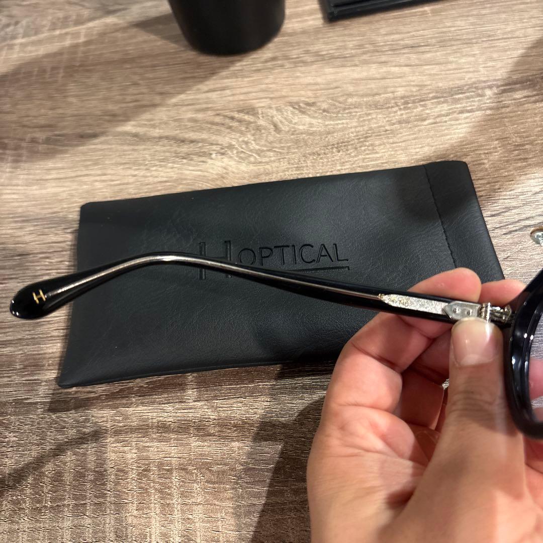 HOPTICAL ブラックラウンドサングラス ケース付き　03