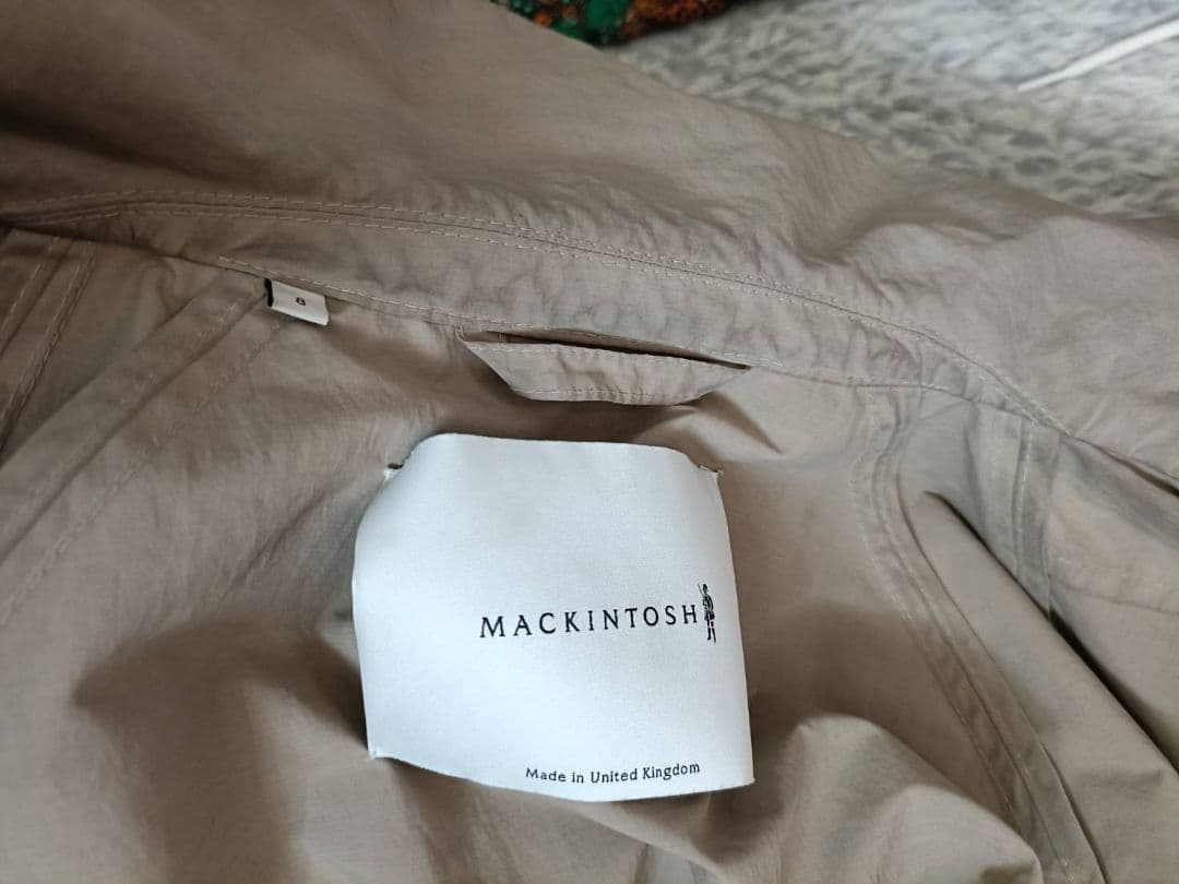 【最終価格！】MACKINTOSH　レディースベージュスプリングコート