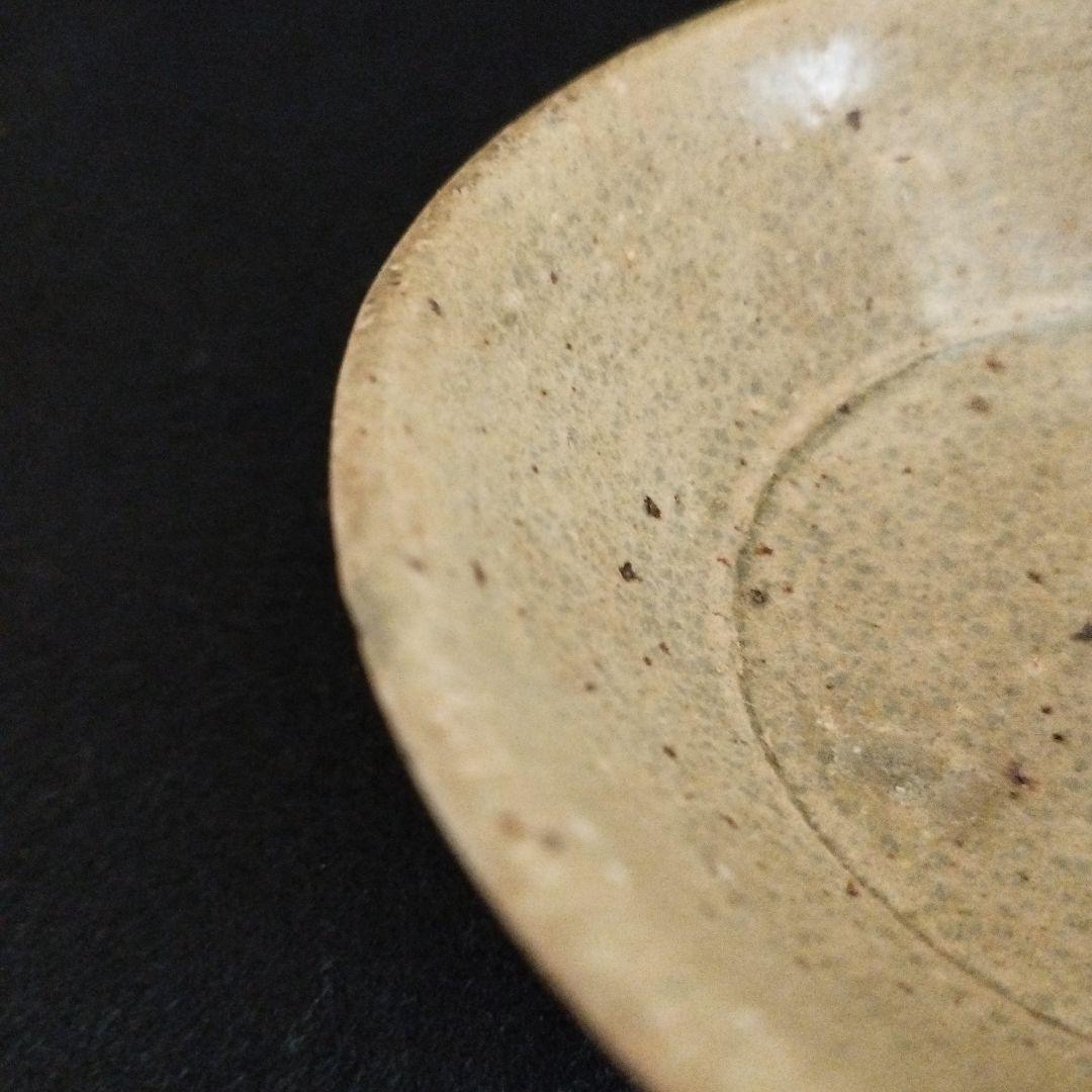 高麗〜李朝時代　青磁大盃です。