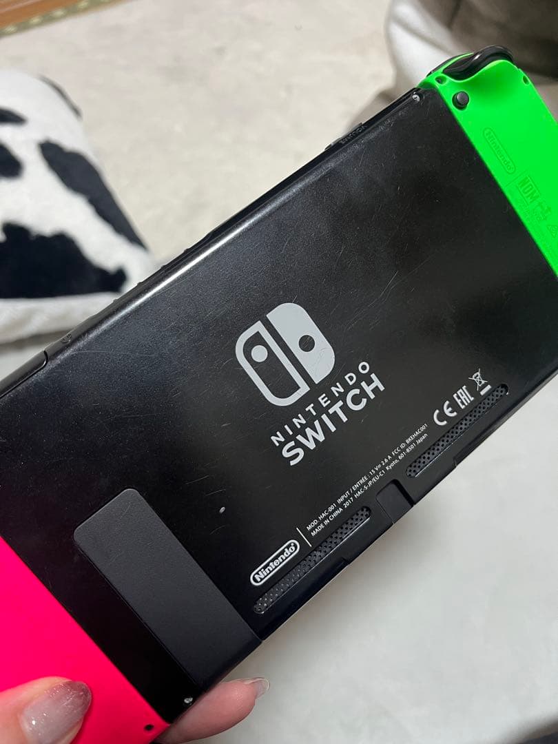 Nintendo Switch 本体のみ Joy-Con不調