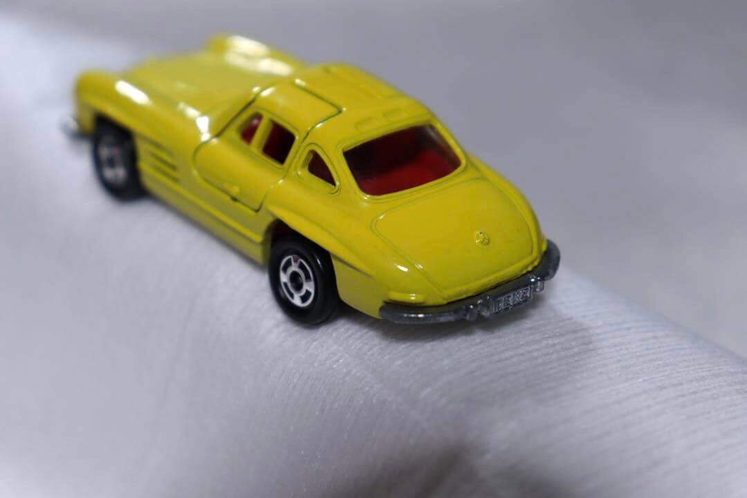 日本製　トミカ　外国車シリーズ　メルセデス　ベンツ　300SL F19箱無し