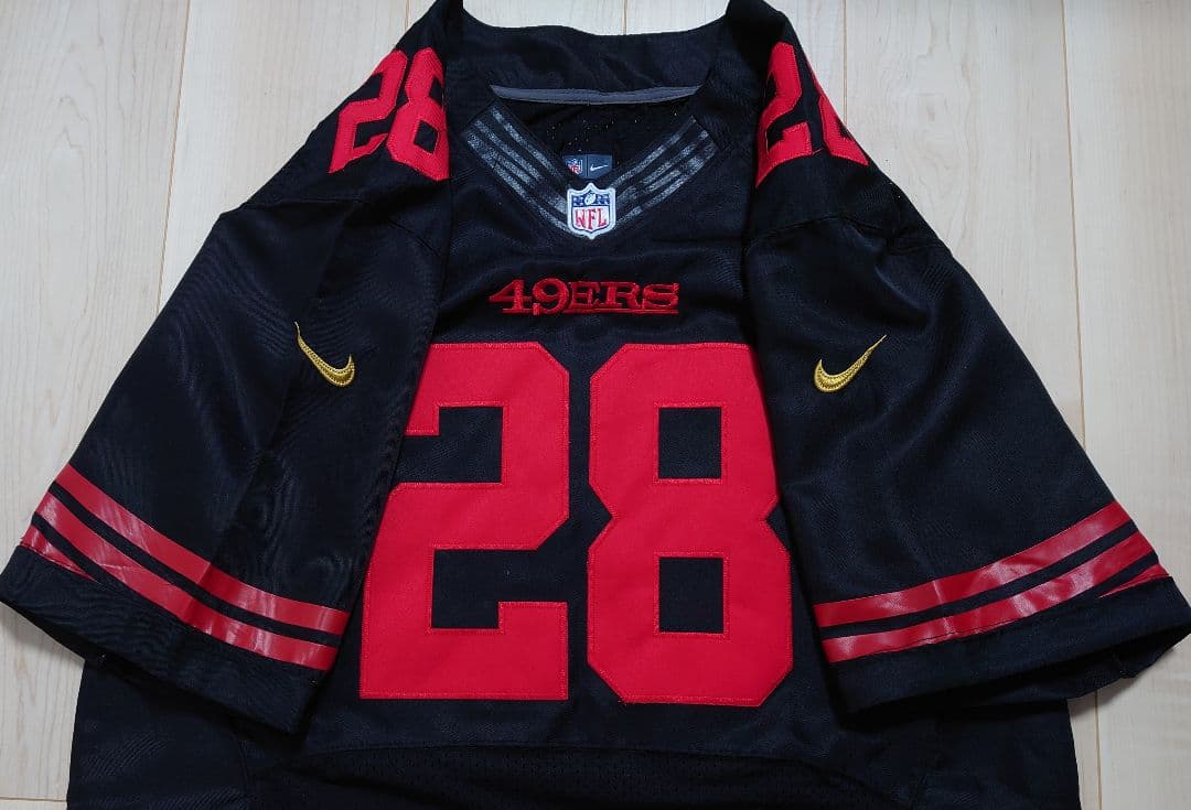 NFL 49ers カルロス・ハイド NIKE リミテッドジャージ【52】