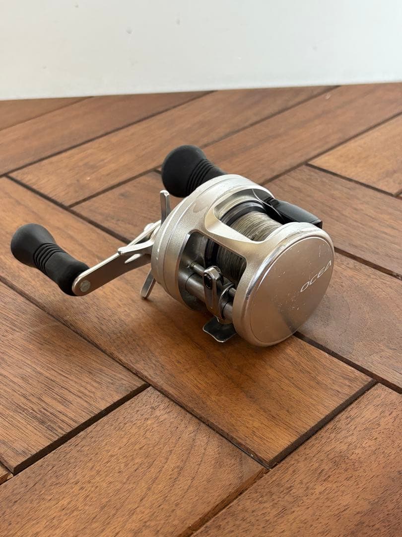 SHIMANO シマノ　オシアカルカッタ200HG OCEA CALCUTTA