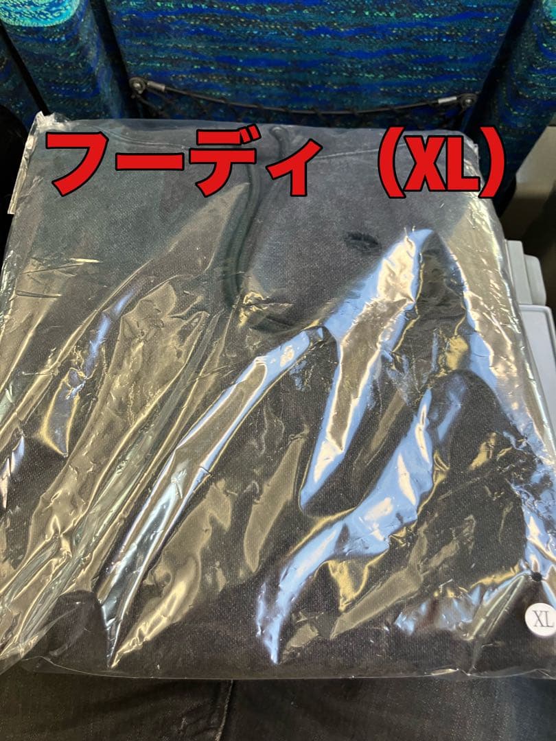 ちゃんみな AOD4 ライブ パーカー フーディー XLサイズ　新品未使用