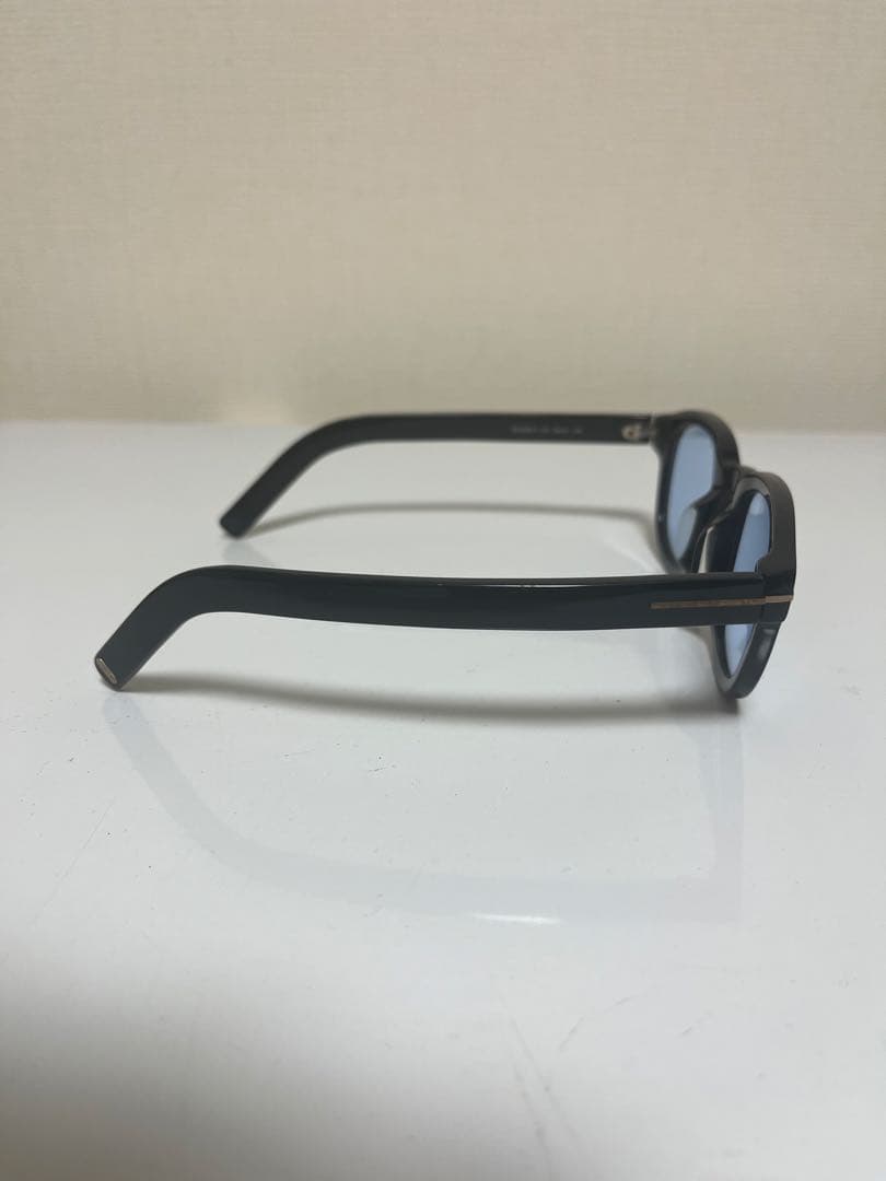今市隆二着用　TOM FORD サングラス