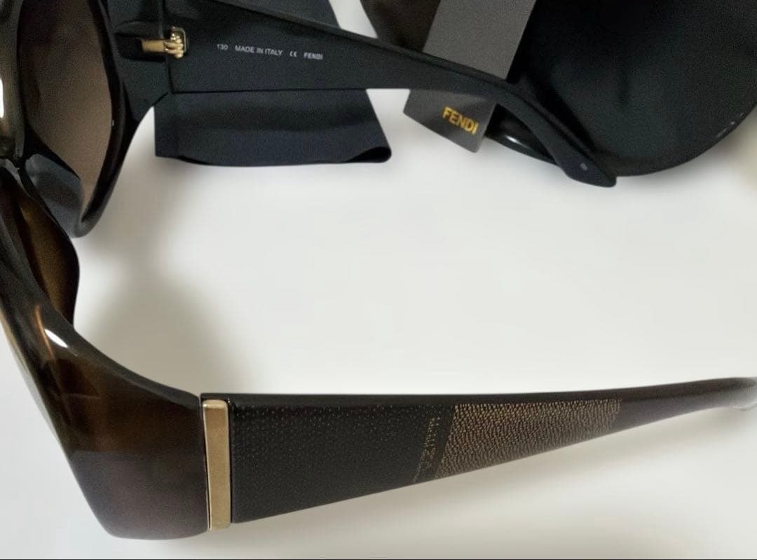 FENDI ブラウン サングラス ケース付き