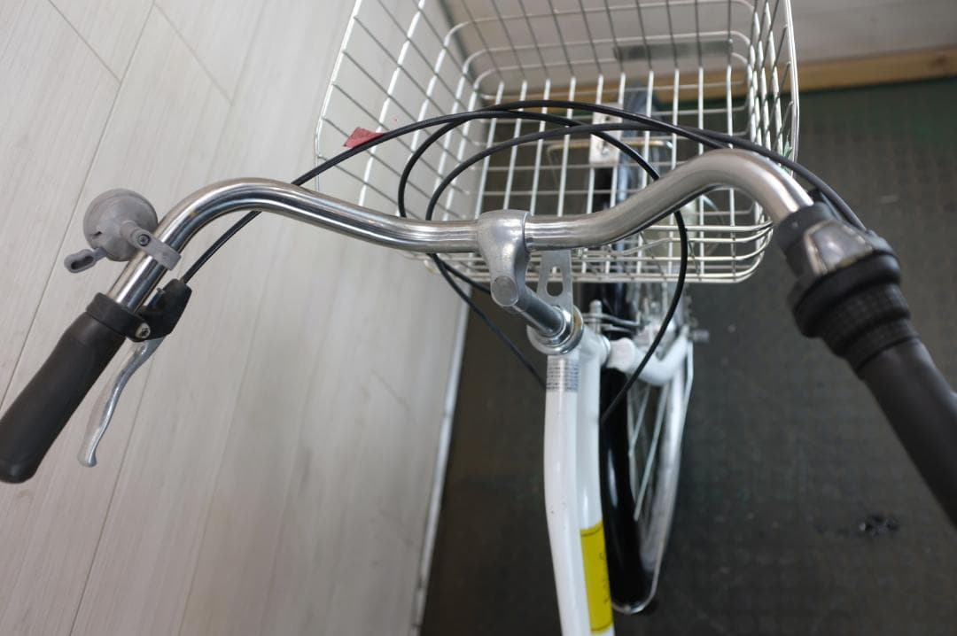 タ*シ様 タイヤ新品　軽快車　26インチ　6速　ライト