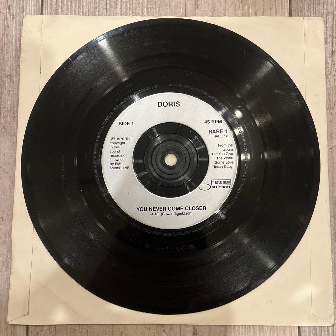 【希少】Doris & Shirley Bassey 45RPM レコード