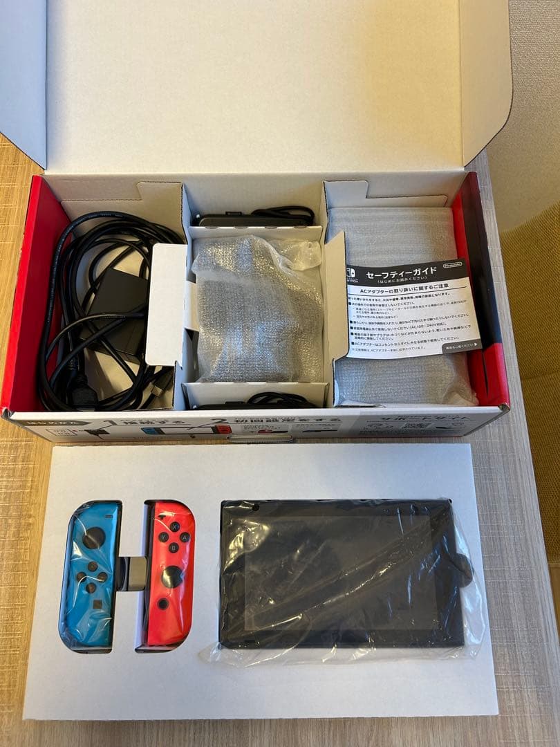 【ガラスフィルム・SDカード付き】ニンテンドースイッチ 本体 Switch 美品