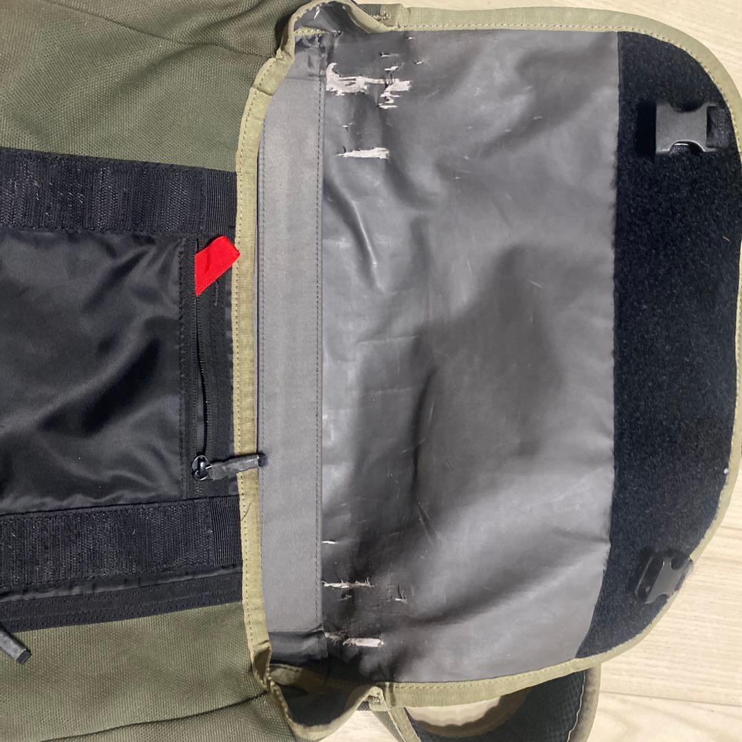 Timbuk2 メッセンジャーバッグ オリーブグリーン