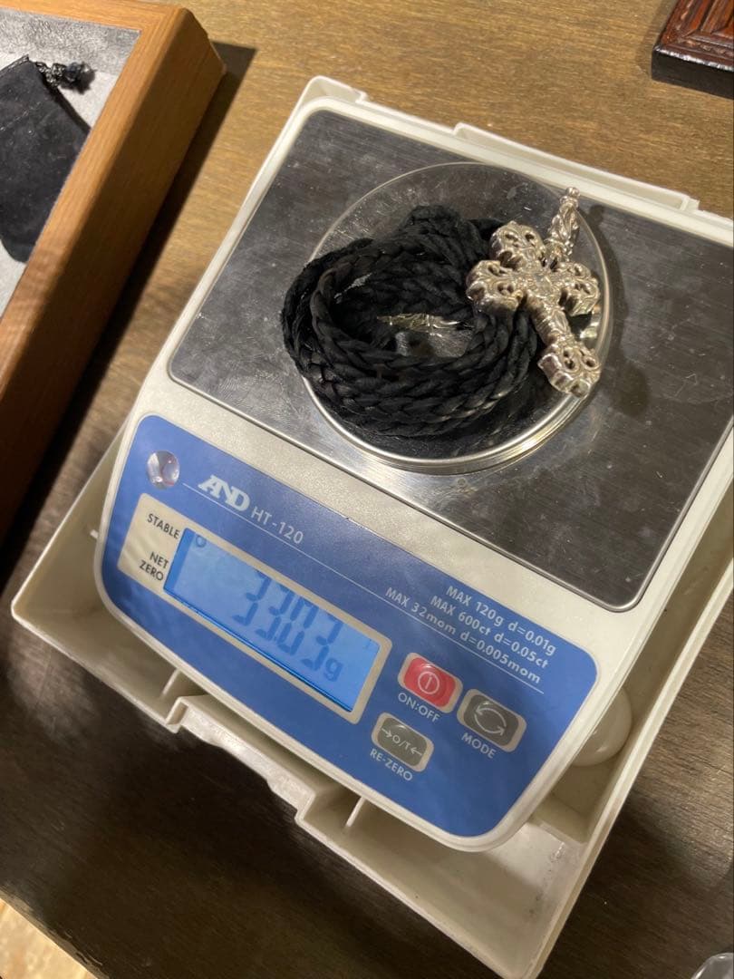 クロムハーツ　フィリグリークロススモール　w レザーブレイド