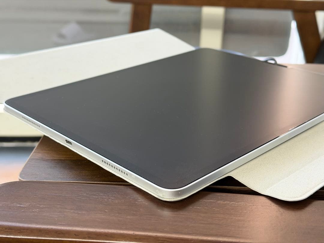 iPad Pro 12.9（第5世代） 128GB Wi‑Fi ケース付き