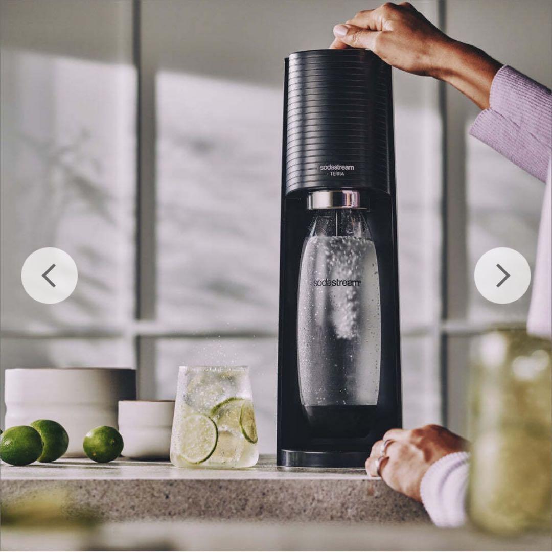 佐*亘様 【新品・未使用】sodastream TERRA 炭酸水メーカー