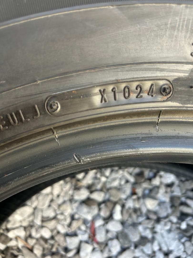 DUNLOP 265/70R16 新車スペアタイヤ取り外し　1本