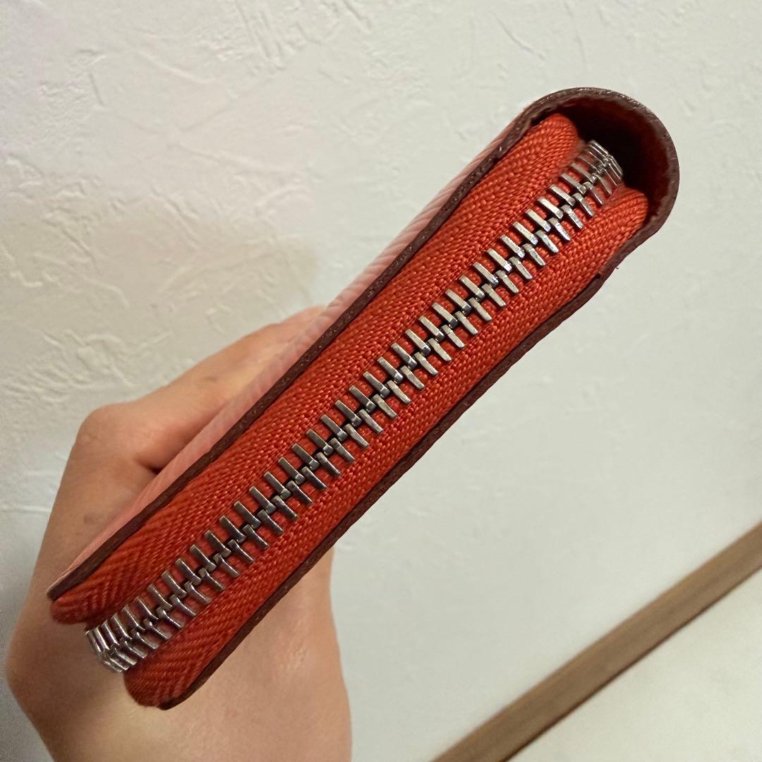 希少　ルイ　ヴィトン　エピレザー 二つ折り財布 オレンジ