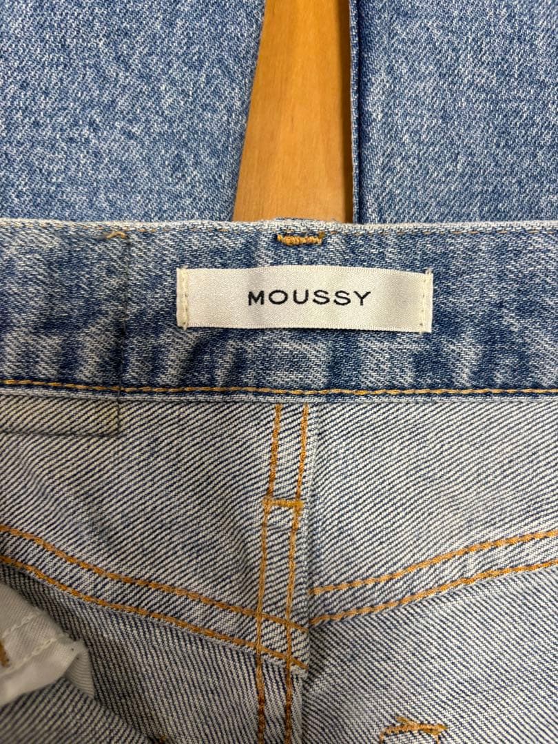 moussy mvsフレアデニム23インチ ライトブルー
