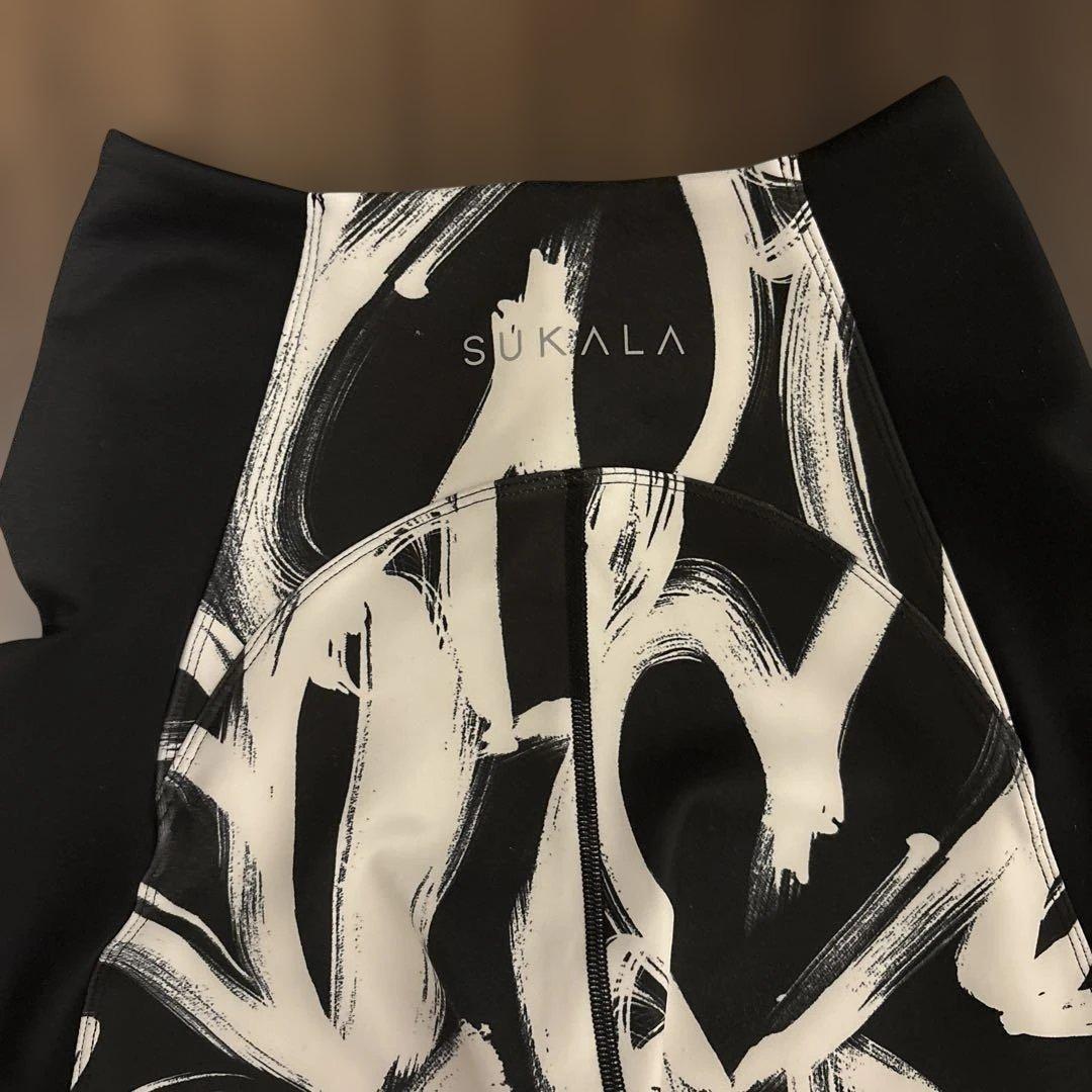 ⚫︎ tiara さま⚫︎SUKALA ハートプリントサイドギャザーレギンスSサイズ