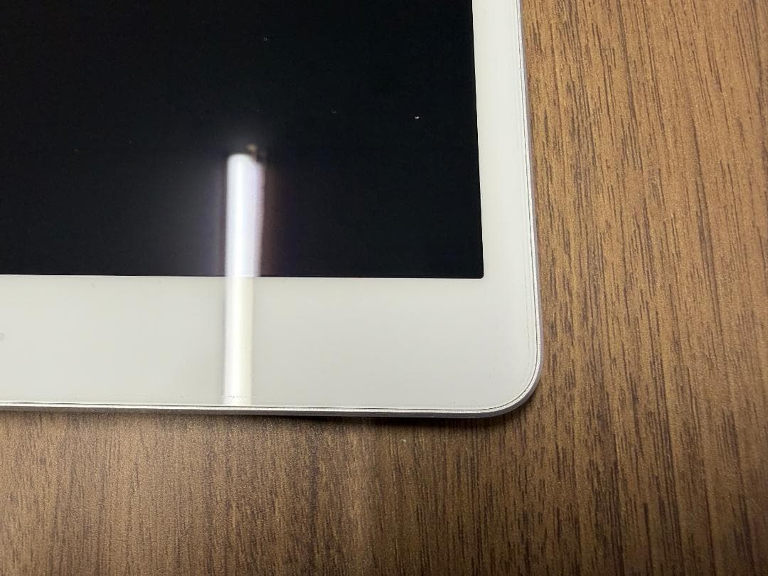 【4年間使用】iPad無印 第8世代 (A2270) Wi-Fi 32GB