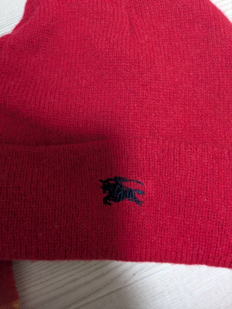 Burberry's 赤 チェック マフラーとニット帽 セット