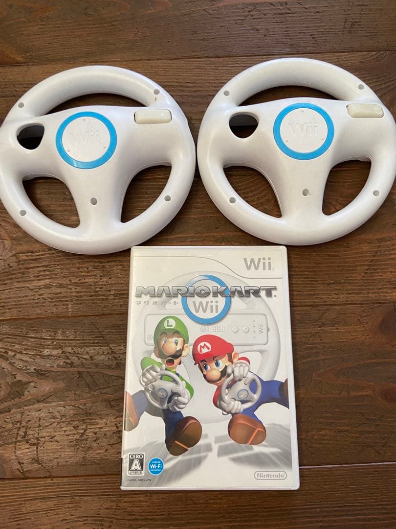 Wii 本体　ソフト9枚　コントローラーセット