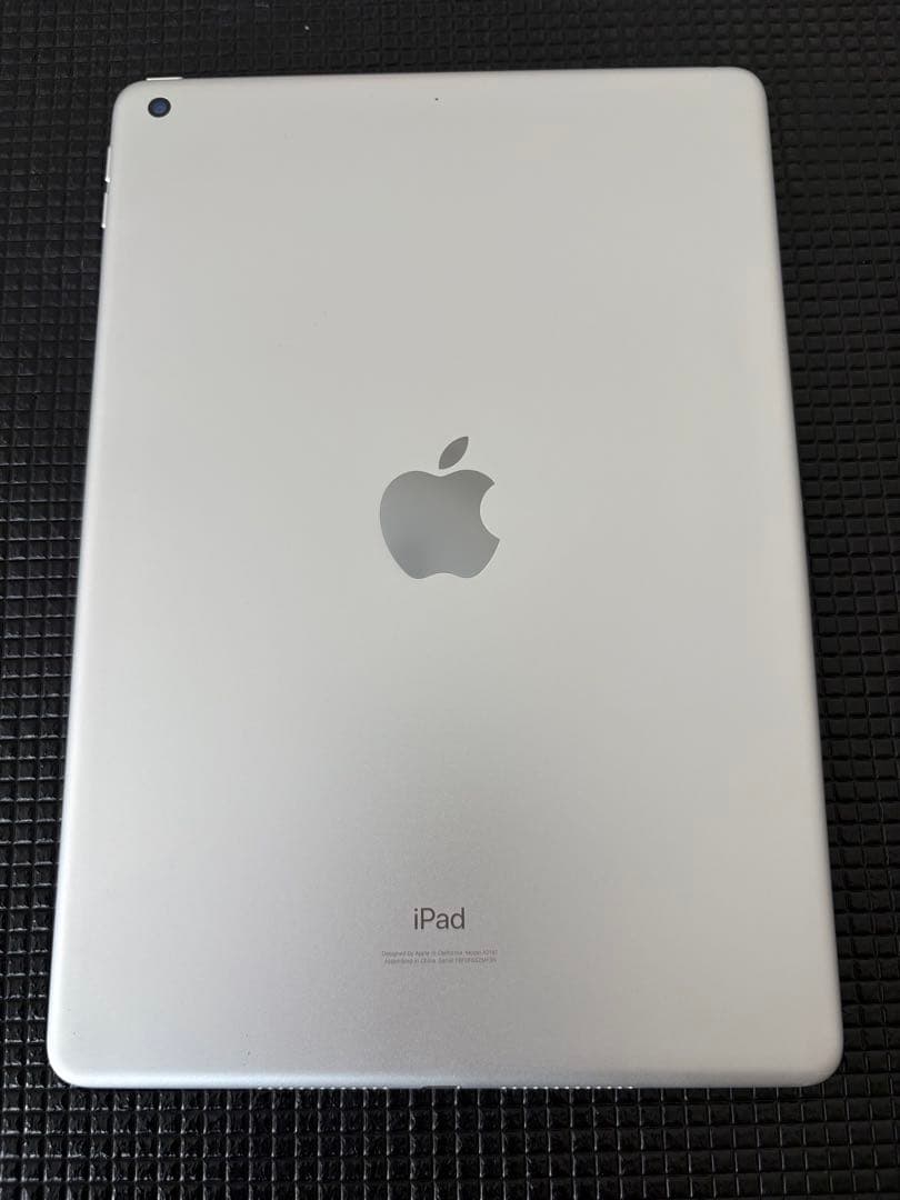 や*だ様 iPad 第7世代 Wifi 32GB バッテリー最大容量82.5%