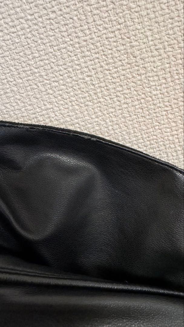 kinema フェイクレザーのジャージ