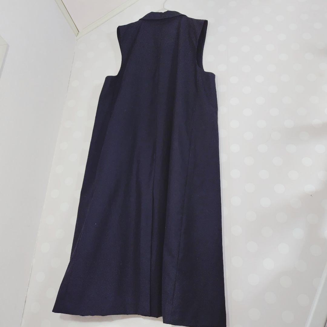 NOT CONVENTIONAL square neck gilet ジレ 黒