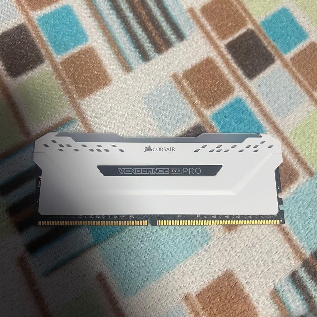 デスクトップPC用メモリ 64GB[16GB×4枚] DDR4-3200MHz