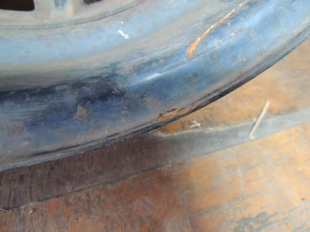 C18　14×5.5J スチールホイール4本　ヤリスなどに　自家塗装　傷有り