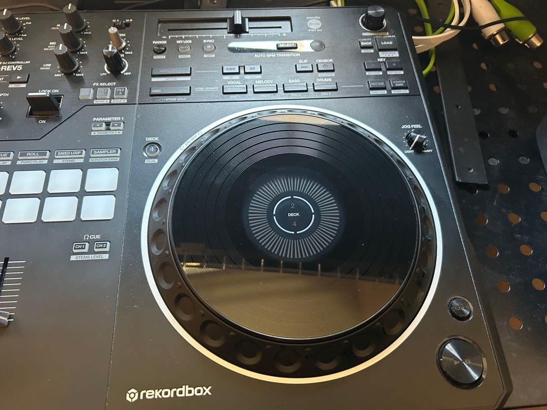 Pioneer DJ / DDJ-REV5 DJコントローラー
