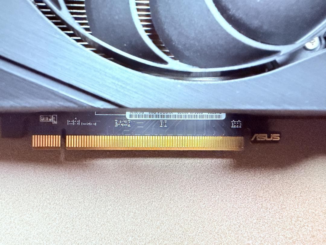ASUS DUAL-RX5700-O8G-EVO　グラフィックボード