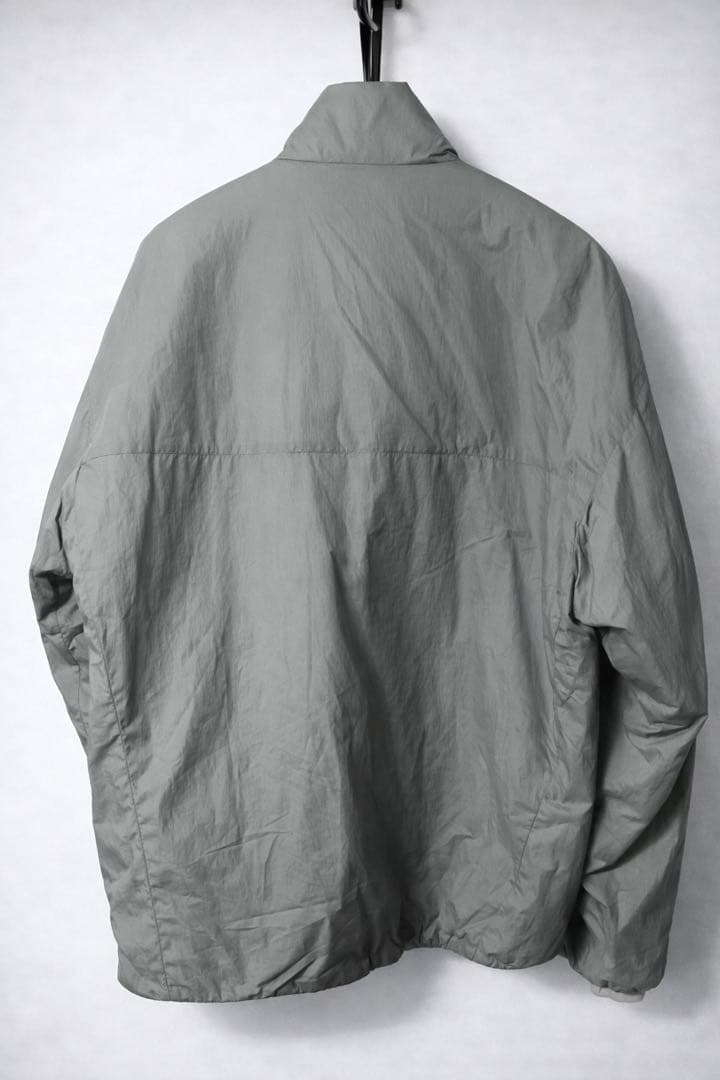 I(アイ) INSULATOR JACKET グレー
