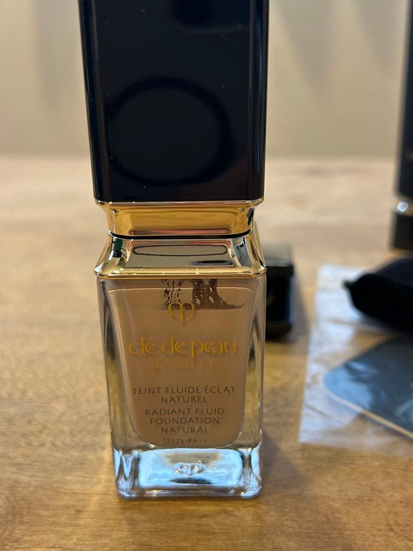 ファンデーション Shiseido cle de peau beaute