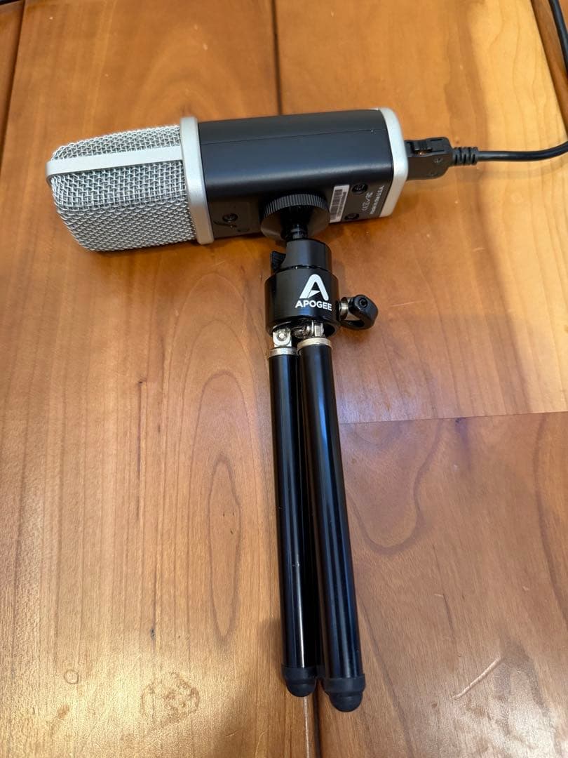【美品】Apogee マイク　MIC96K-LO 卓上三脚付き