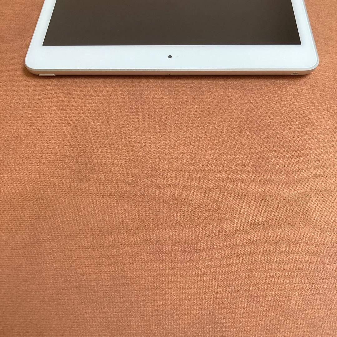 672【早い者勝ち】iPad8 第8世代 32GB WIFIモデル☆