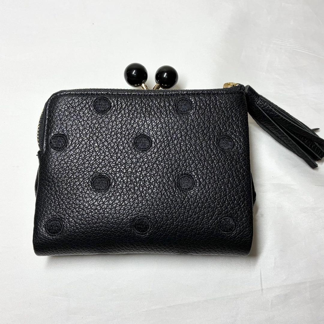 【新品】　ペルケ　がま口　アクリル玉　二つ折りウォレット　財布　レディース　人気