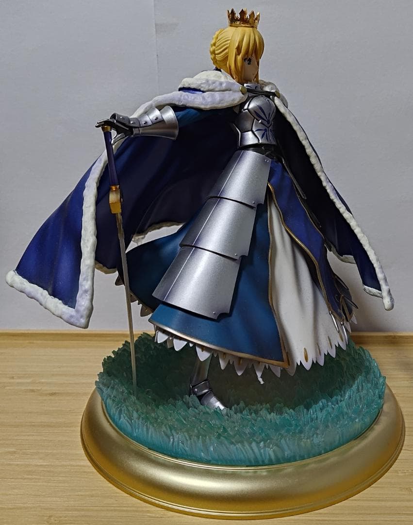 セイバー アルトリア・ペンドラゴン 1/7スケールフィギュア 豪華版