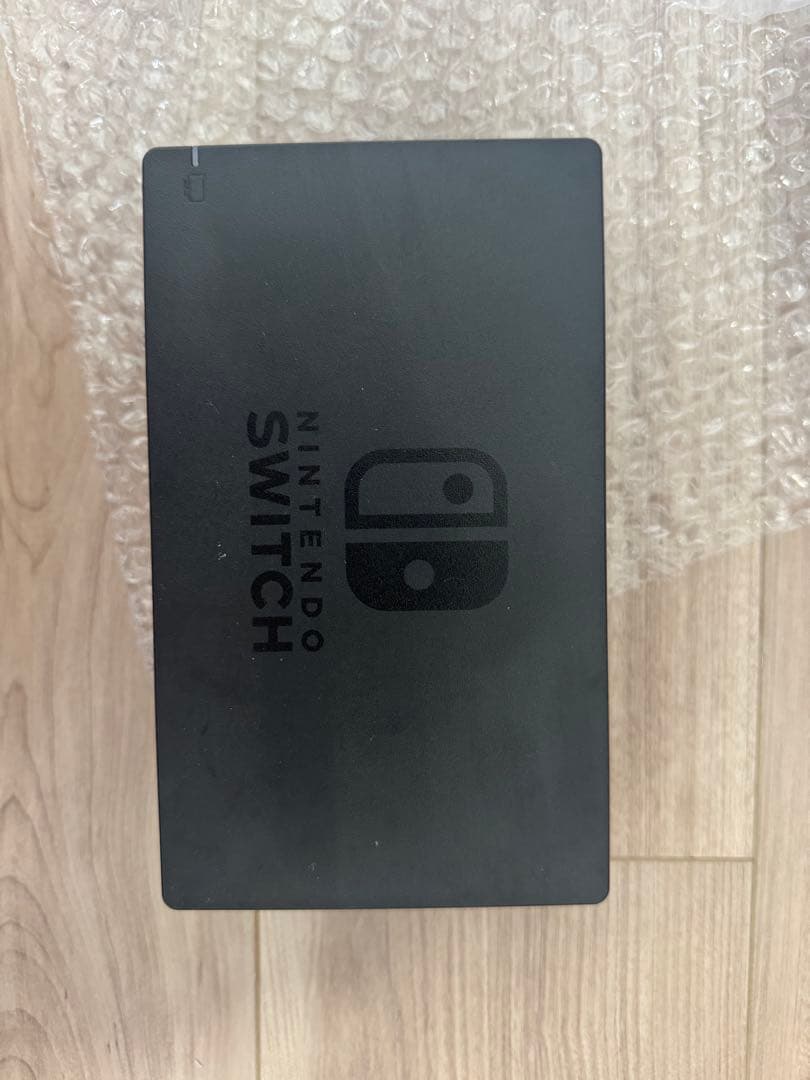 綾*様 Nintendo switch 本体【美品】