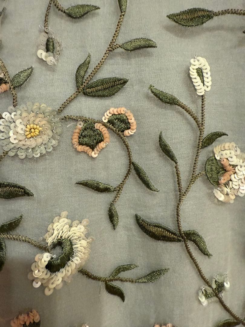 着用1回　alice + olivia 刺繍 半袖　薄手スウェット