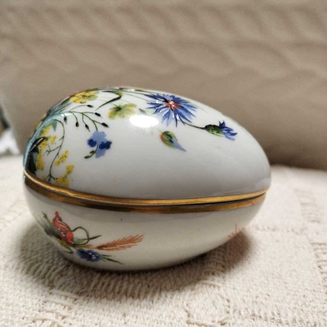 フランス　リモージュ　たまご形のトリンケットボックス 野の花