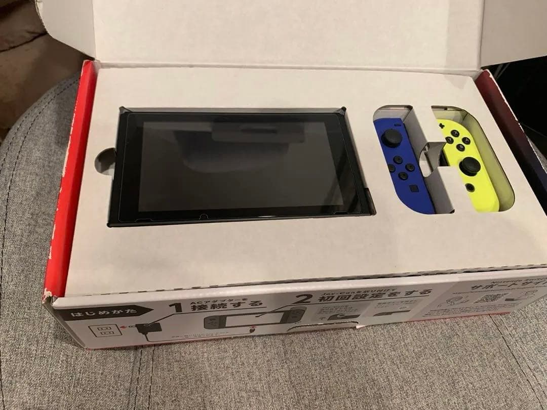 Switch本体　ネオン