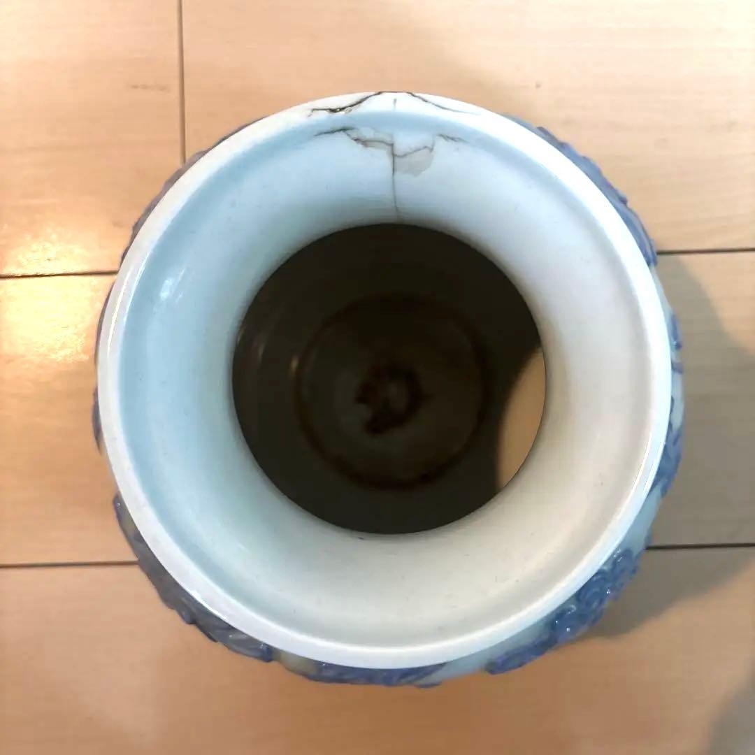 加藤渓山　紫彩磁牡丹花瓶　箱あり